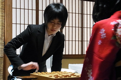 里見の逆襲か、上田の初戴冠か…将棋女流名人戦第3局　1月29日 画像