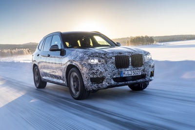 BMW、X3 次期型開発プロトタイプの写真を公開---雪上テスト 画像