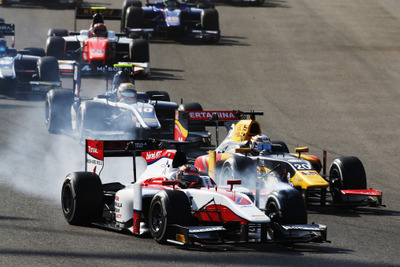 F1登竜門シリーズのGP2が名称変更…今季から「FIA F2 選手権」に 画像