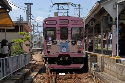 【GW】伊賀鉄道「伊賀線まつり」が10周年---200系に持参のHMを取り付ける撮影会も 画像