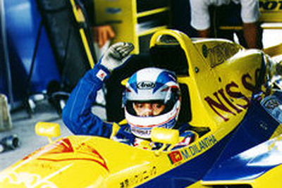 スリランカの国民的レーサー、不法就労助長容疑で逮捕 画像