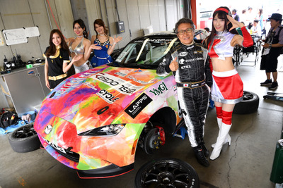 【MX-5カップジャパン 第3戦】リアル玲紋ちゃんがレスポンスチームの応援に登場…チームを3位に導く 画像