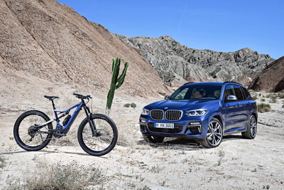 BMW、電動アシストMTB発表…モチーフは新型 X3 画像