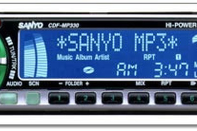 三洋電機が発表---CD-R完全対応、MP3も再生できるデッキ 画像