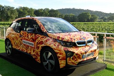 BMW i3 に「スパゲッティカー」、10万ユーロで落札…新車価格の2倍以上 画像