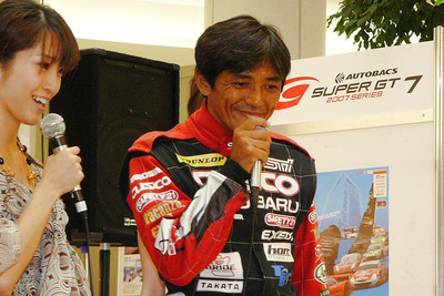 【SUPER GT】山野選手トークショー…実感400馬力 画像