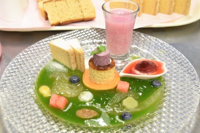 野菜と海鮮でスイーツ! サービスエリアの『スイーツコンテスト』、最優秀賞は有磯海SA 画像