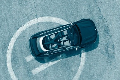 BMWが新型車を発表予定、最上級SUV『X7』か　9月8日 画像
