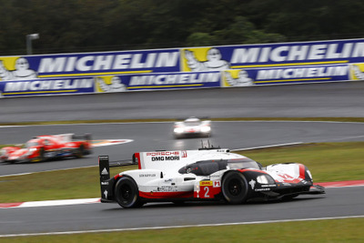 【WEC 第7戦 富士】雨の予選でポルシェが1-2独占…ポール獲得はF1米国GP参戦決定のハートレーら駆る2号車 画像