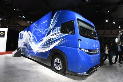 【東京モーターショー2017】三菱ふそう E-FUSO “Vision ONE”……大型EVトラック実現の未来を示す［詳細画像］ 画像