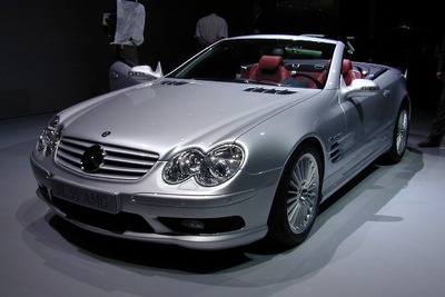 【フランクフルトショー2001続報】進歩か退化かメルセデスベンツ『SL55AMG』 画像