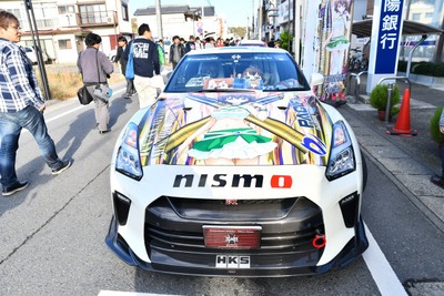 ガルパン痛車大集合！　大洗あんこう祭に13万人来場 画像