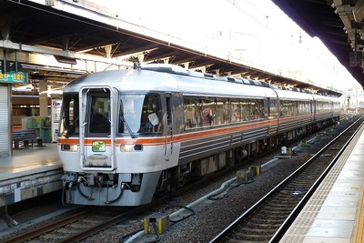 在来線の気動車でも台車に亀裂…紀勢本線の特急型キハ85系で発見 画像