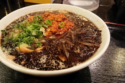 替え玉必至？ パシフィコ横浜帰り、野毛散策の締めは「のげらー」 画像