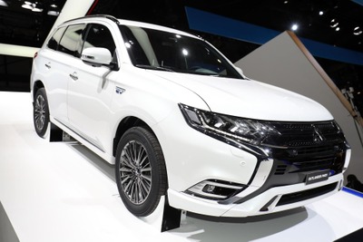 三菱 アウトランダーPHEV、「S-AWC」に2つのモード追加…ジュネーブモーターショー2018 画像