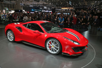 フェラーリ 488ピスタ、ミシュランタイヤを純正装着…パイロットスポーツ・カップ2 K2 画像