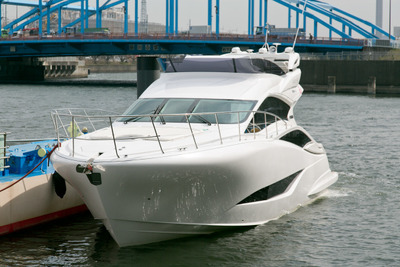 お値段1億5000万円の超高級ボート『イグザルト43』に試乗！ 「洋上の迎賓館」の乗り心地 画像