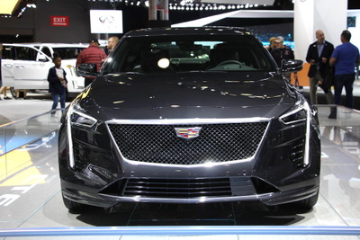 キャデラック旗艦車種の高性能バージョン、CT6 Vスポーツ…ニューヨークモーターショー2018 詳細画像 画像