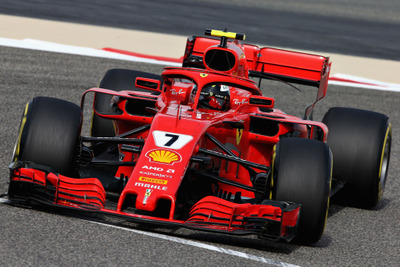 【F1 バーレーンGP】初日のフリー走行はフェラーリがワンツー発進、ライコネンがトップ 画像