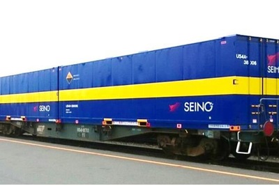 トラックドライバー不足に対応、吹田-仙台港・郡山間で貨物列車を運行へ 画像