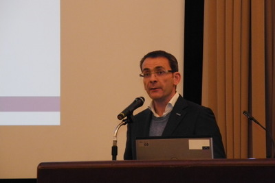 IVECO社長「LNGトラックは持続的な輸送を可能にする世界の扉を開くものだ」 画像