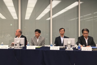 住友ゴム、国内外ともタイヤ販売好調で増収増益 2018年1-6月期決算 画像