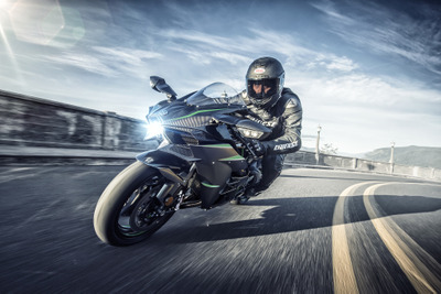 カワサキ Ninja H2、スーパーチャージドエンジン熟成で最高出力231psに向上 画像