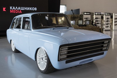 ロシアのカラシニコフ、「EVスーパーカー」発表…モーターは300hp 画像