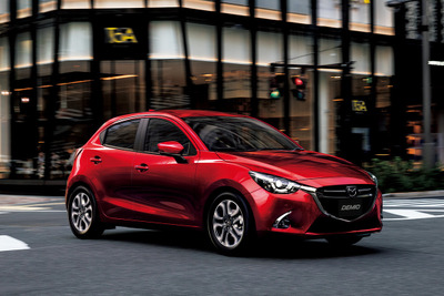 1.3Lはもうやめた! デミオが実質価格アップなしでガソリン全車1.5L化 画像