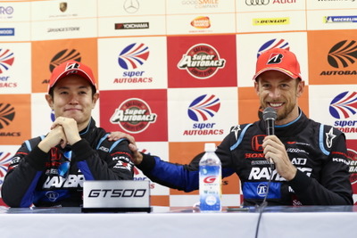 【SUPER GT 第6戦】GT500クラスはNSX勢の1-2フィニッシュ、山本尚貴＆ジェンソン・バトンがコンビ初優勝 画像