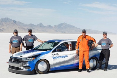 VW ジェッタ、338.15km/hの最高速記録達成…ボンネビルのリベンジ果たす 画像