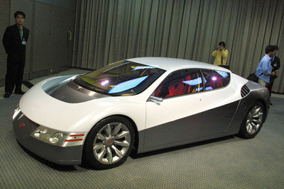 【東京ショー2001出品車】インテリアも2つの価値の融合を目指したホンダ『DUALNOTE』 画像