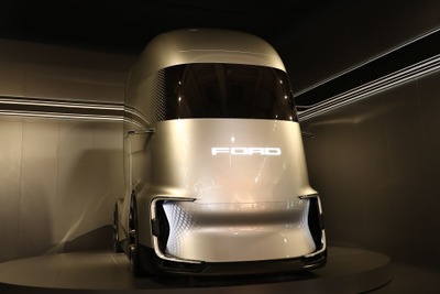 フォードが自動運転EVトラック、テスラ セミ を意識か…ハノーバーモーターショー2018 画像