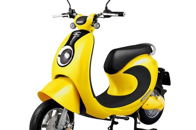 バイク王5店舗、EVスクーターの新車販売を開始 順次展開を拡大予定 画像