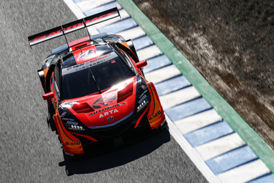 【SUPER GT 最終戦】NSXが2戦連続で予選1-2-3、ポールもARTA野尻＆伊沢が連取…GT300はウラカンの平峰&マペッリが首位 画像