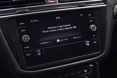 VWのモバイルアプリ、AppleのAI音声アシスト「Siri」と統合…米国で新サービス 画像