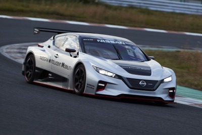 新型EVレーサー「NISSAN LEAF NISMO RC」初公開 最高出力は2倍以上 画像