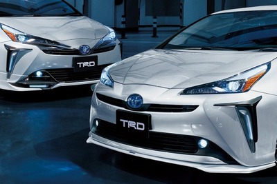 【トヨタ プリウス 改良新型】TRD、「アグレッシブ」と「エアロダイナミクス」の2スタイルを提案 画像