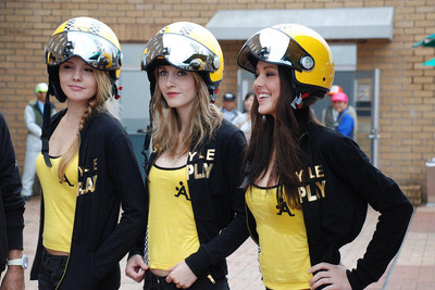 【Today's オートガール】レースクイーン写真蔵…MotoGPもてぎ戦 その3 画像
