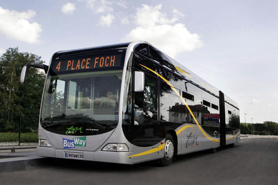全長18mの連接バス、神奈川中央交通が導入 画像