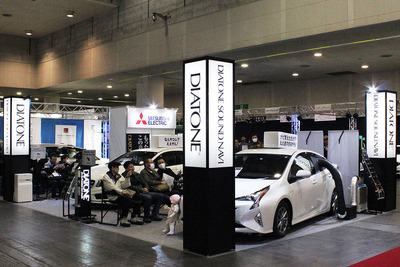 クルマ好きがDIATONEをチェック「ナビを換えただけ?」…大阪オートメッセ2019 画像