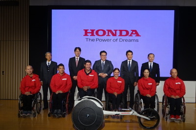 ホンダ 倉石副社長「困難な道を選ぶのはホンダのDNA」…車いす陸上競技の支援が20周年 画像