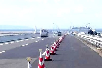 関空連絡橋、4月8日朝より6車線確保 7か月で完全復旧 画像