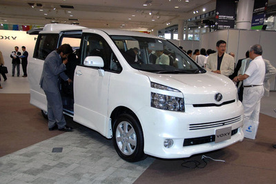 トヨタ車体4-12月期決算、販売台数減でも増収 画像