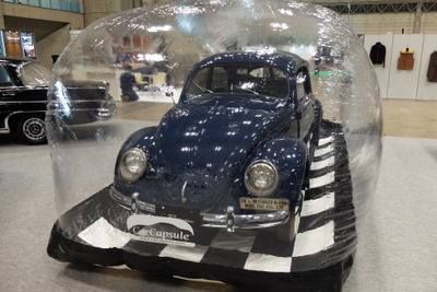 ヤナセクラシックカーセンター「カーカプセル」発売、巨大なバブルで愛車を保管 画像
