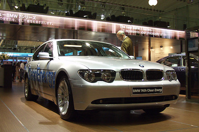 単独企業でも生き残れる---BMWの業績は絶好調、『ミニ』も貢献!! 画像