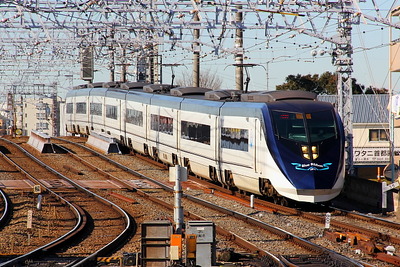 京成の『イブニングライナー』に令和への元号跨ぎ列車…旧成田空港駅への『令和号』も運行 画像
