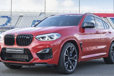 BMW X4 に510馬力の「M」、2019年のMotoGP予選最速選手に贈呈へ 画像