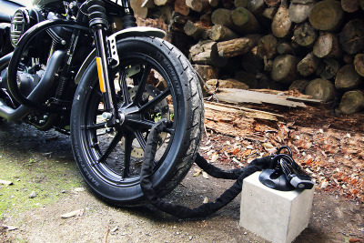 ドッペルギャンガー、分離型で扱いやすいバイク用チェーンロックを発売 画像