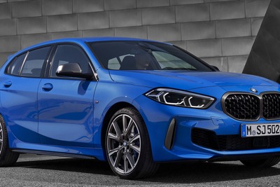 BMW 1シリーズ 新型に最強の「M135i」、306馬力の2.0ターボ搭載 画像